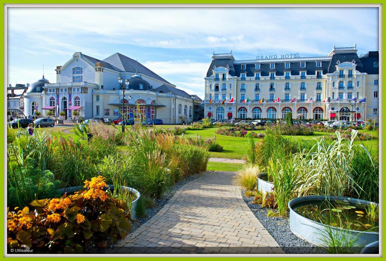 Apartment Cabourg, Plain Pied Avec Terrasse Acces Direct A La